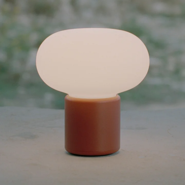 Karl-Johan Lampe de table LED portable avec batterie de New Works