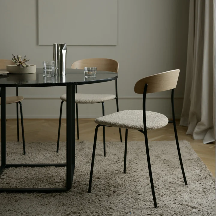 Missing Chaise de New Works