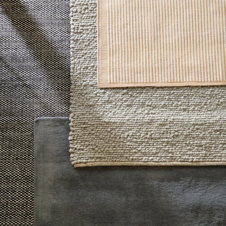 Raw Tapis No. 2, gris foncé de HAY