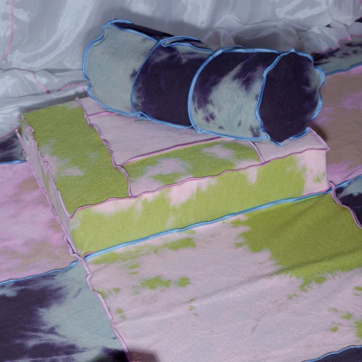 Bolster traversin, marble espresso de Juslin Maunula