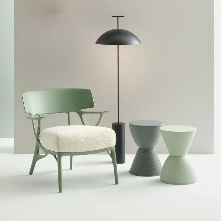 Kartell - A.I. Lounge Chair, vert / blanc (tissu Panamino)