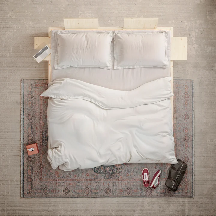 Karup Design - Social Lit avec dossier, 2 chevets et matelas, pin clair