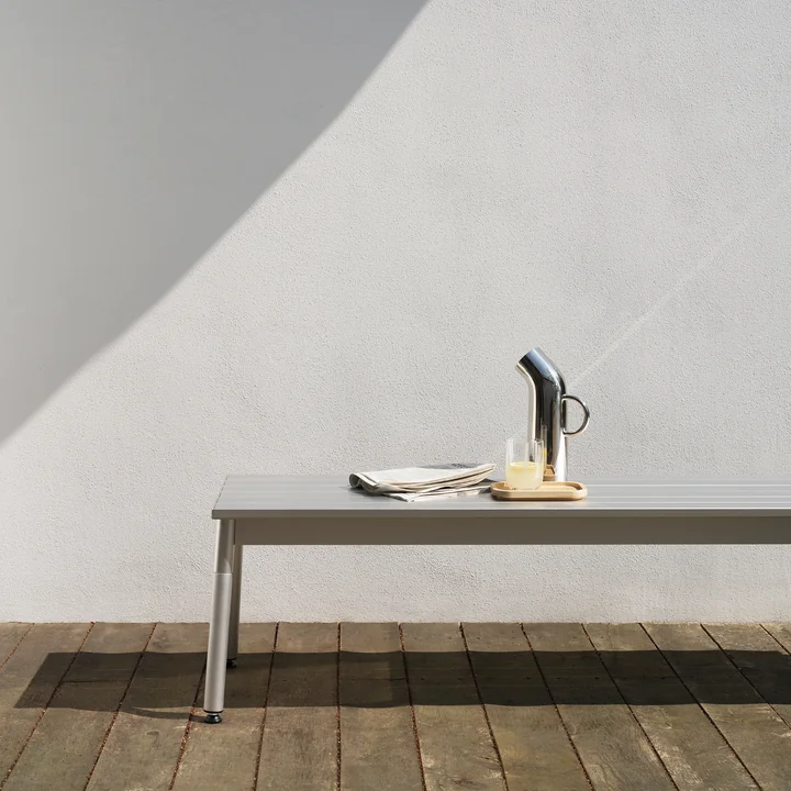 Ex Banc de jardin, 173 x 42 cm, aluminium de Normann Copenhagen