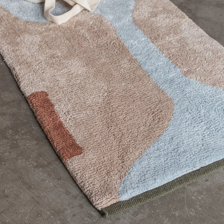 Mette Ditmer - Figura Tapis, 80 x 50 cm, bleu clair