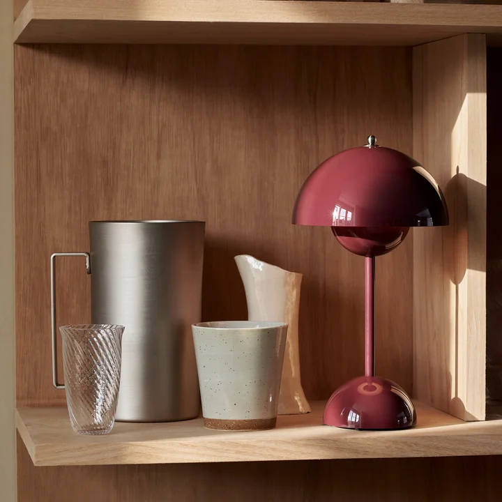 & Tradition - Flowerpot Lampe de table rechargeable VP9, prune foncée