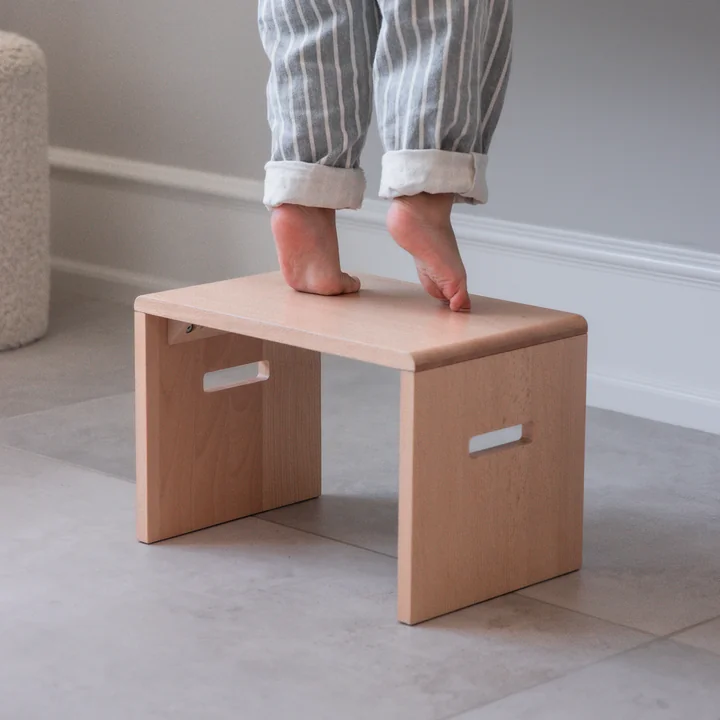 Sebra - Tabouret marchepied pour enfants, H 24 cm, Wooden Edition, hêtre naturel