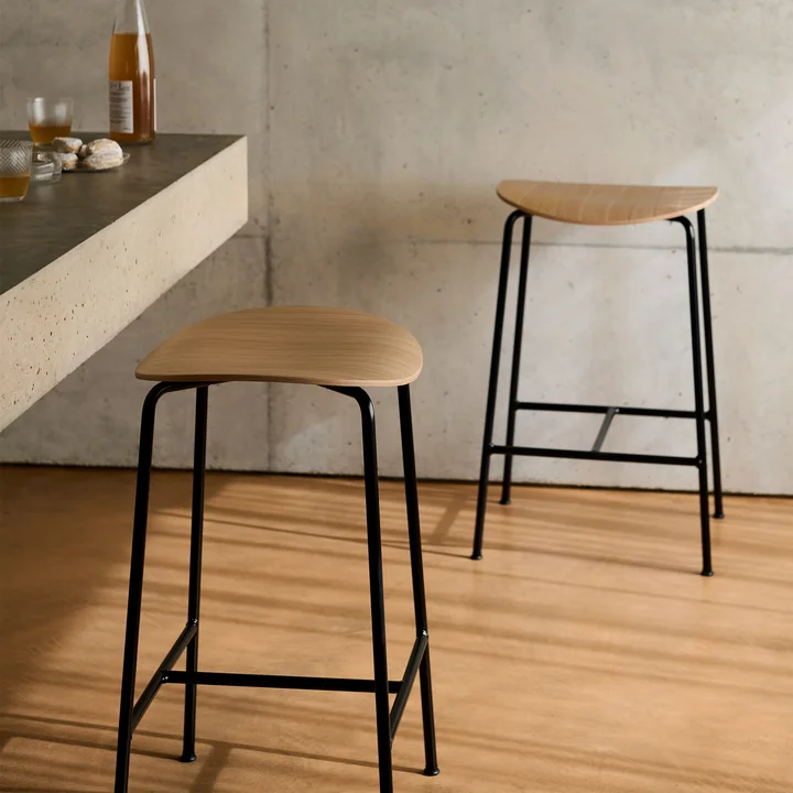 & Tradition - Pavilion AV37 Tabouret de bar, H 68 cm, chêne