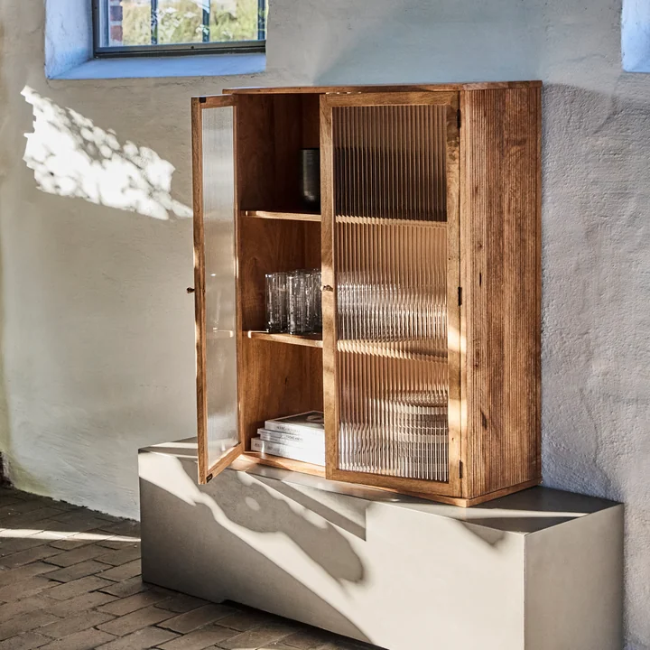 House Doctor - Balance étagère murale avec portes en verre, H 100 x 80 cm, antique brown