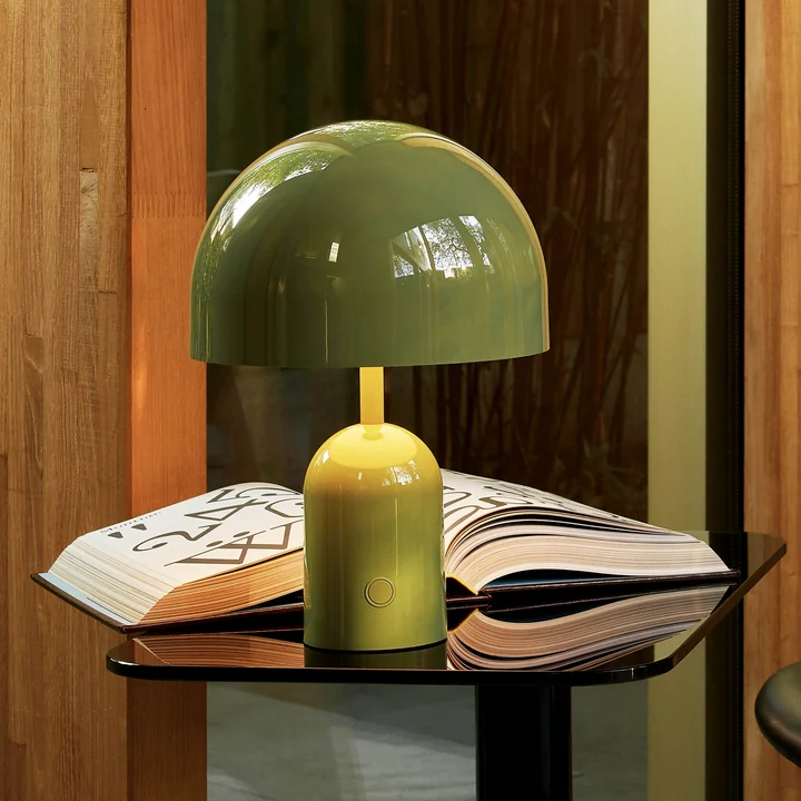 Tom Dixon - Bell LED lampe de table avec batterie, vert mousse