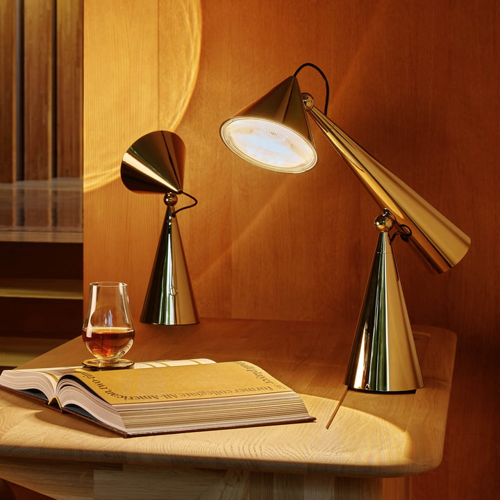 Tom Dixon - Pose Task Lampes de table LED et lampes de table LED, argent