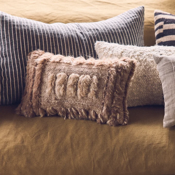 HKliving - Natural Coussin, 40 x 25 cm, furry