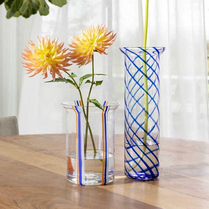 Yogu Vase 42 x Ø 11 cm, spiral blue de & klevering