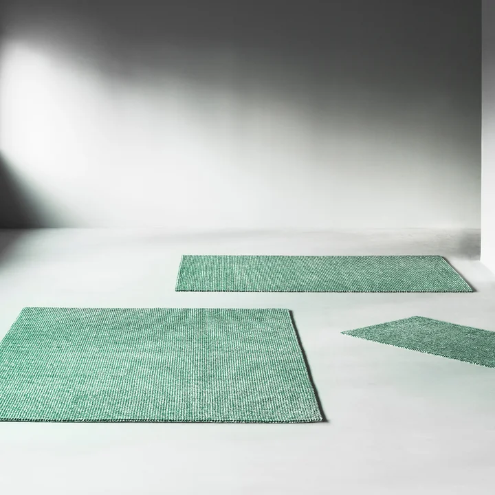 Normann Copenhagen - Tapis Flick, blanc cassé / vert foncé
