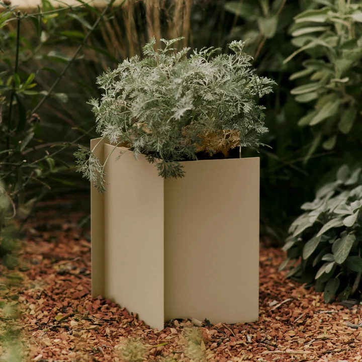 Ferm Living - Fragma Pot à plantes, Ø 27,5 x H 29 cm, cashmere