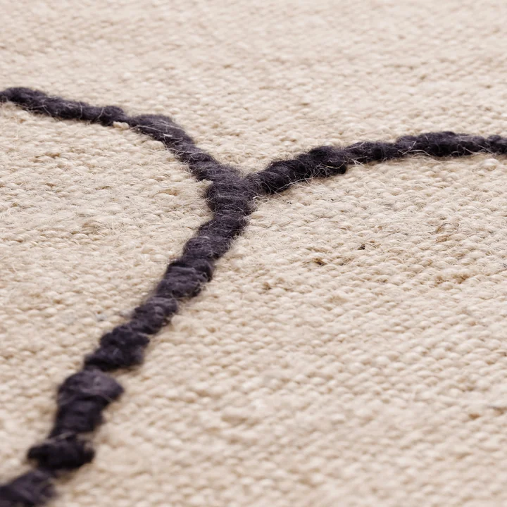 Ferm Living - Tapis de jute Gesso, blanc cassé / dark fig