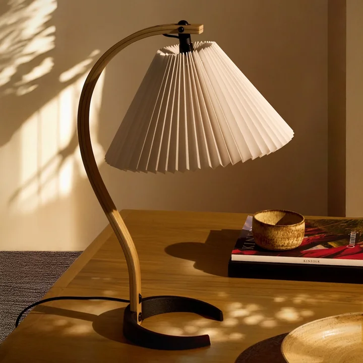 Timberline - Lampe de table de Gubi
