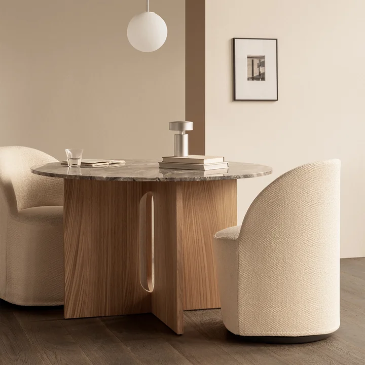 Audo - Androgyne Table de salle à manger Ø 120 cm, chêne naturel / plateau de table en marbre gris Galaxy
