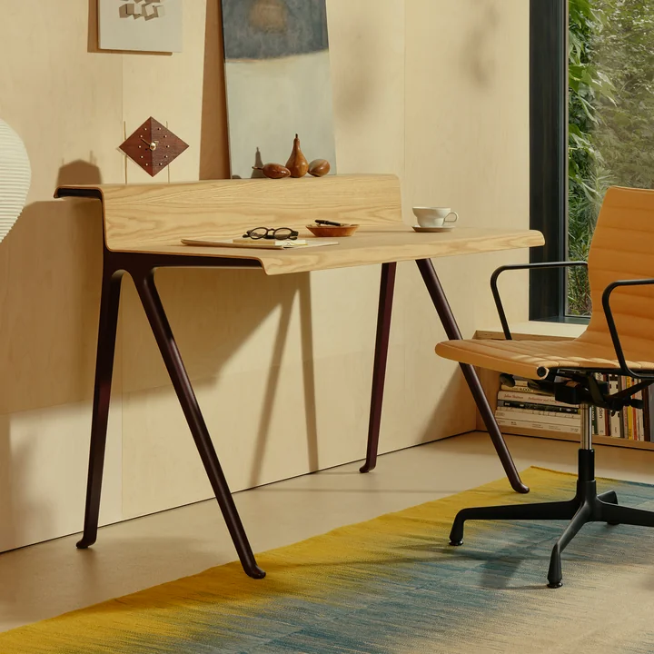 Vitra - Courier Bureau, chêne clair / noir profond