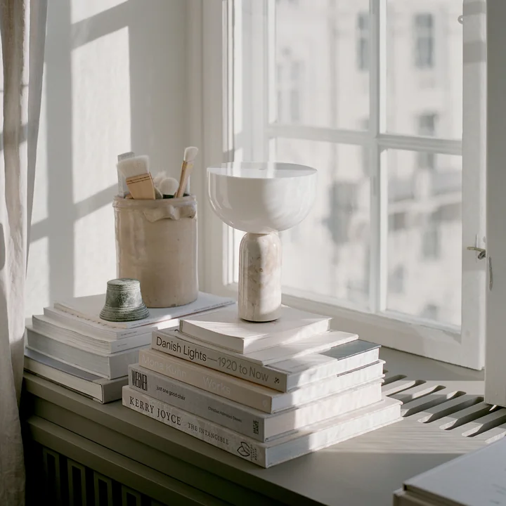 New Works - Kizu Portable LED Lampe de table avec batterie, kunis breccia