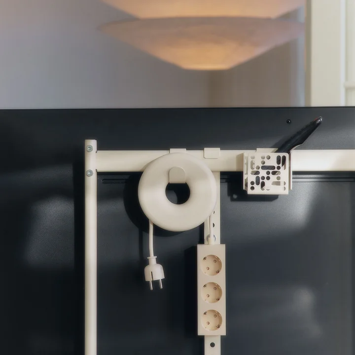 Pedestal - Support Remote Box