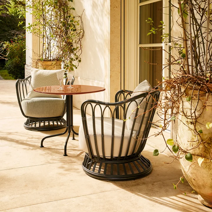 Grace Outdoor Lounge Chair de Gubi