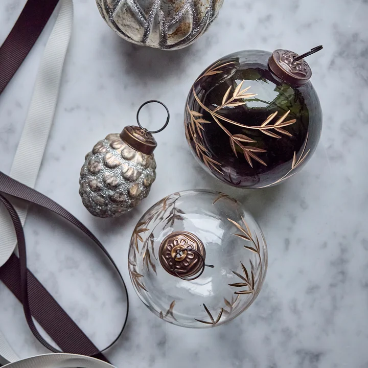 House Doctor - Leaf Ornement, Ø 7,5 cm, transparent / doré