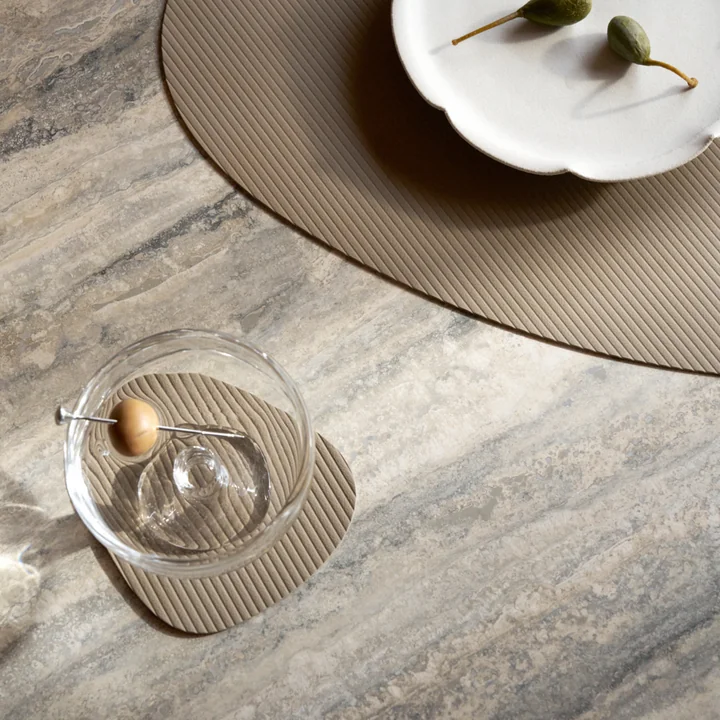 Lind DNA - Glasuntersetzer Curve , Corduroy clay marron