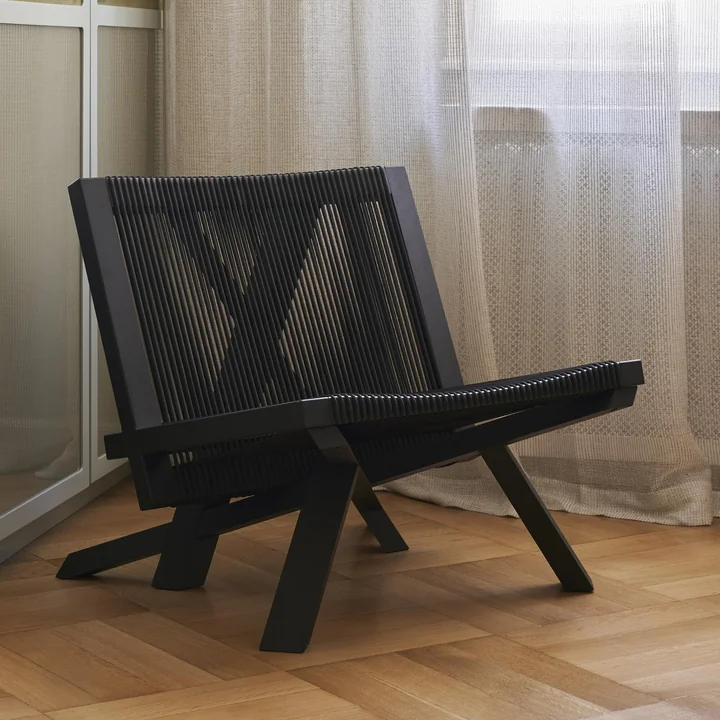 ClassiCon - Volkshaus Lounge Chair, chêne teinté noir / noir