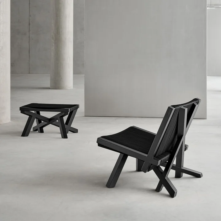 ClassiCon - Volkshaus Lounge Chair et tabouret, chêne teinté noir / noir