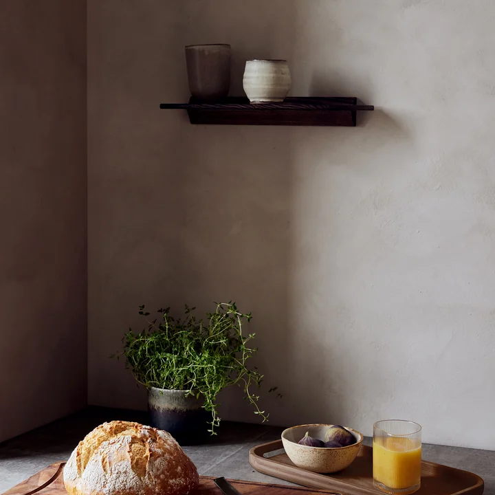 Tablette murale, frêne fumé de Andersen Furniture