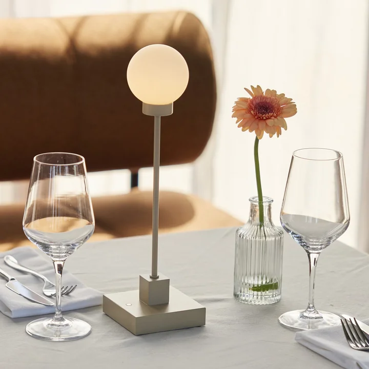 Northern - Snowball LED lampe de table avec batterie, gris-beige