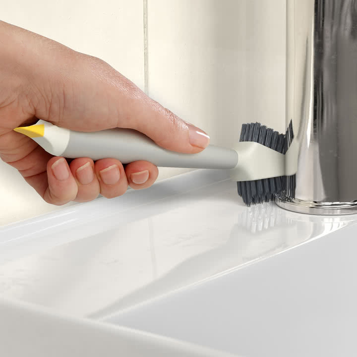Joseph Joseph - CleanTech 3-en-1 Petite brosse de nettoyage avec manche, light stone