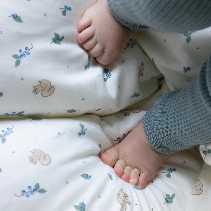 Cam Cam Copenhagen - Linge de lit pour bébé, 70 x 100 cm, blueberries