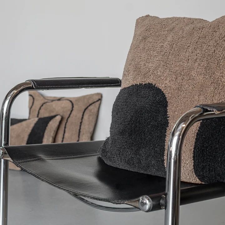 Mette Ditmer - Figura Taie d'oreiller, tuftée, marron