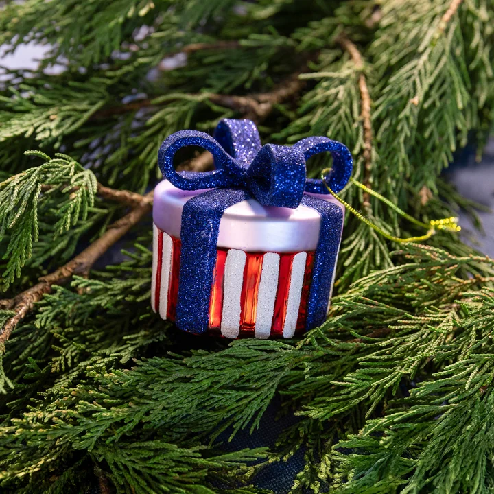 & klevering - Gift Ornament, rouge / multicolore