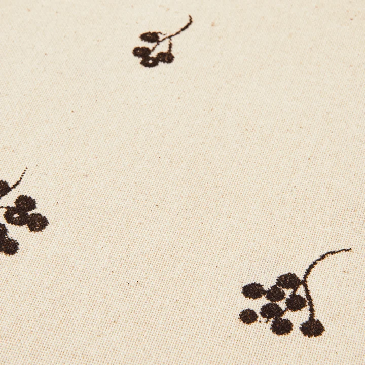 Ferm Living - Baies Nappe, 240 x 150 cm, naturel / dark chocolate