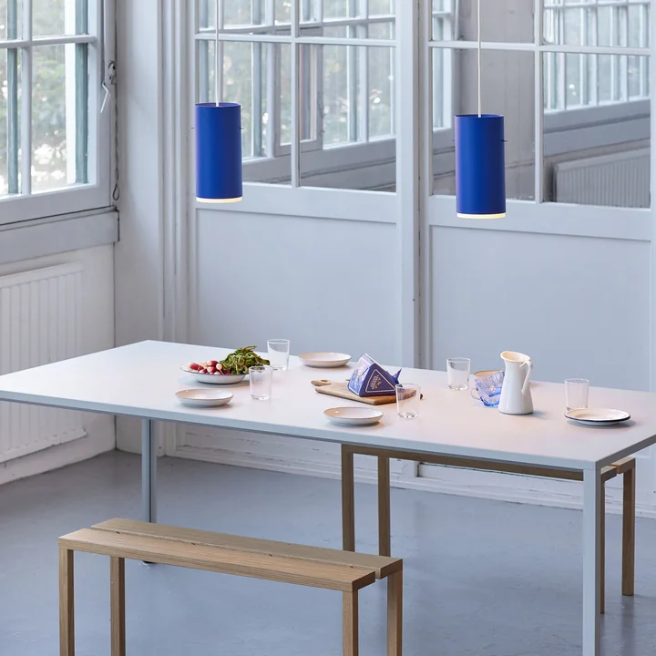 Moebe - Tube Lampe suspendue, large / deep blue