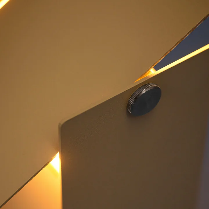 Moebe - Pivoting lampe de table, sable