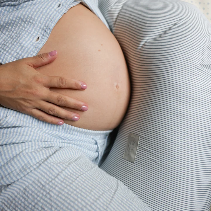 Cam Cam Copenhagen - Coussin d'allaitement, classic stripes blue