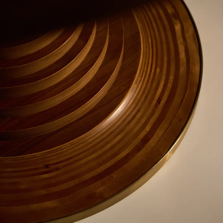 Gubi - Tavolo a Dischi Table de salle à manger, noyer américain