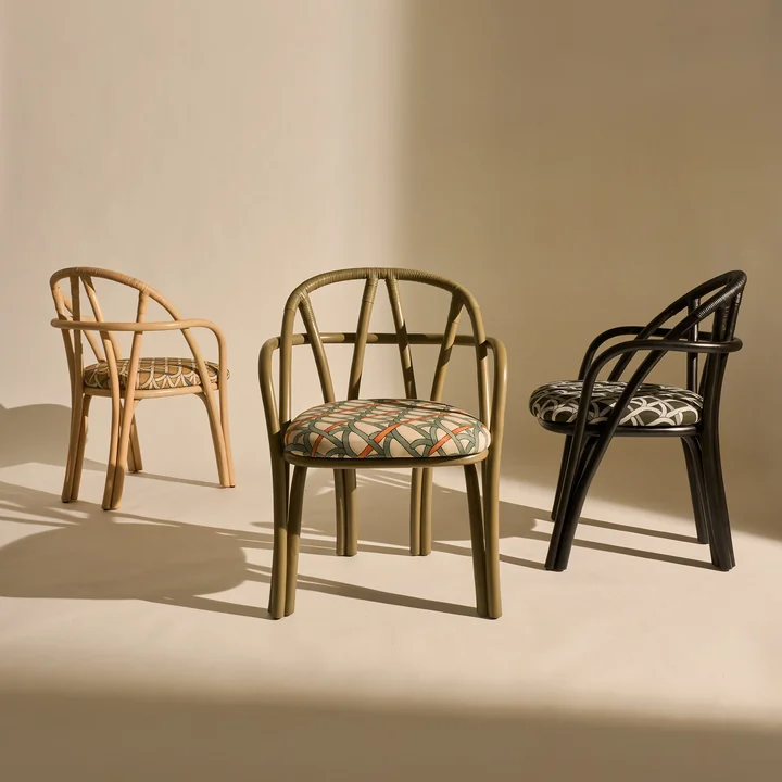 Gubi - Bistra Chaise avec accoudoirs