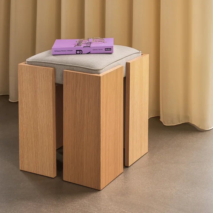 Hübsch Interior - Forma tabouret, H 46 cm, chêne naturel / sable