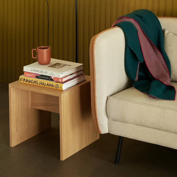 Hübsch Interior - Less Table d'appoint, 42 x 42 cm, chêne naturel