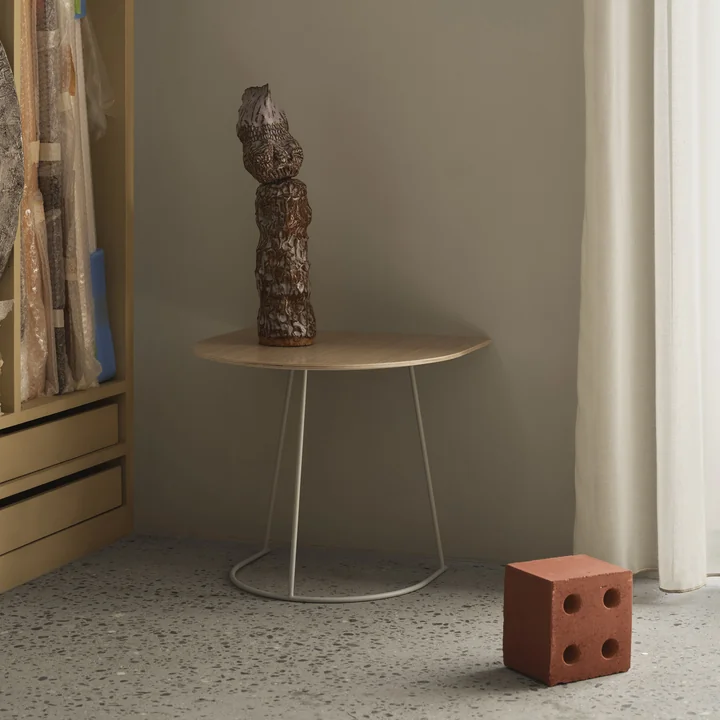 Muuto - Airy Coffee Table, Half Size, chêne laqué / blanc cassé