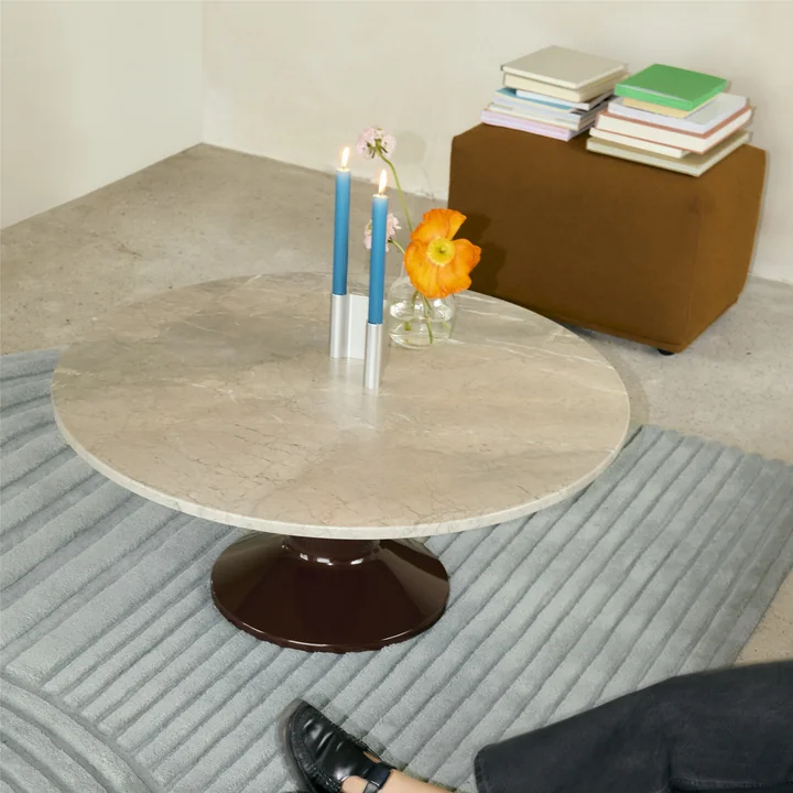 Muuto - Midst table basse, Ø 90 cm, marbre gris / rouge foncé