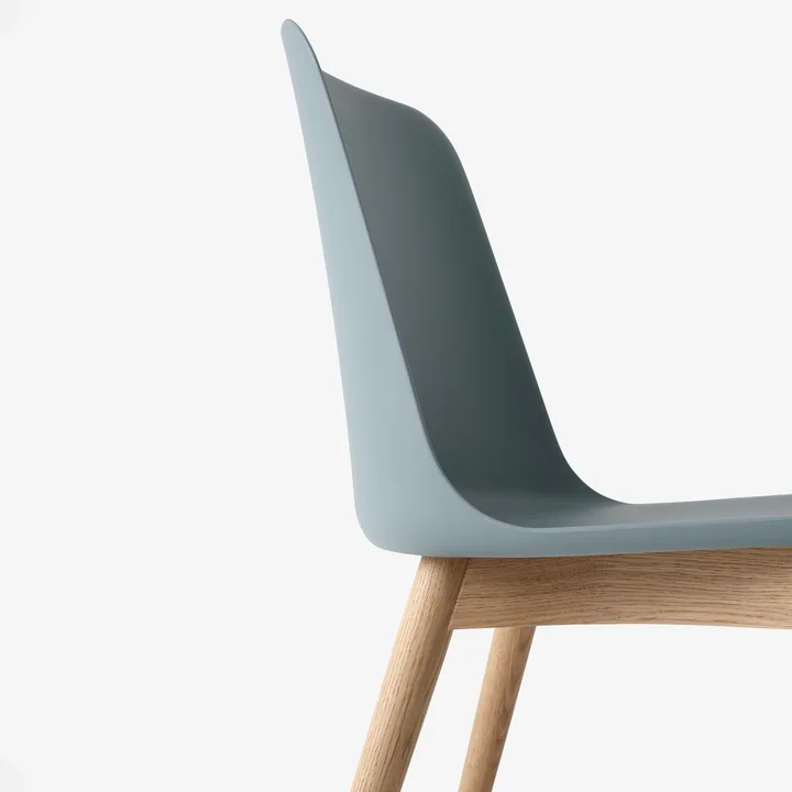 & Tradition - Rely Side Chair HW71, chêne laqué transparent / bleu clair