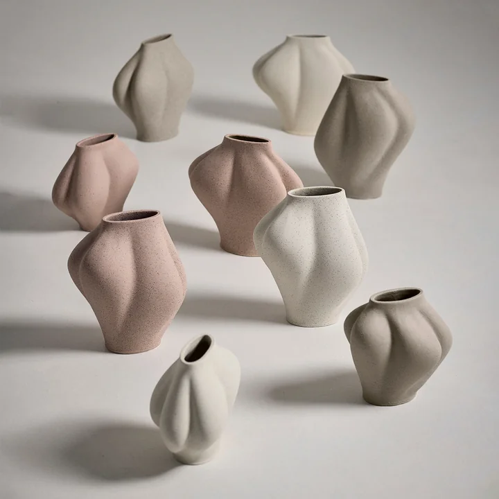 AYTM - Saltare Vases