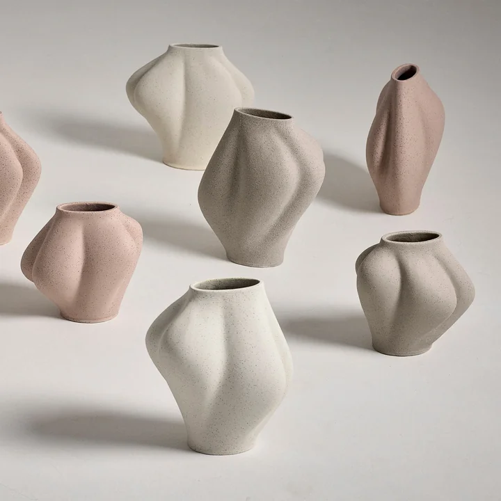 AYTM - Saltare Vases