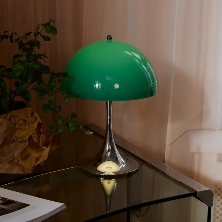 Louis Poulsen - Panthella 250 Portable V3 Lampe de bureau LED rechargeable, chrome / opale vert original