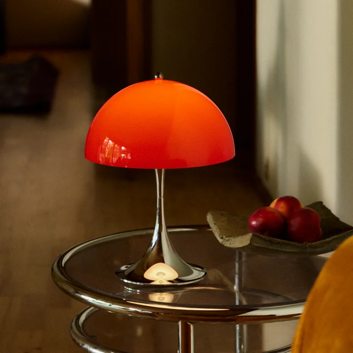 Louis Poulsen - Panthella 250 Portable V3 Lampe de bureau à LED rechargeable, chromée / opale originale rouge